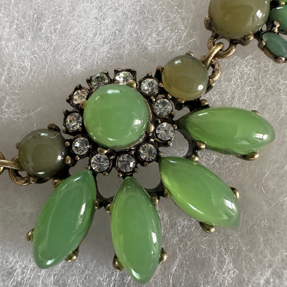 Rhinestone and jade green necklace